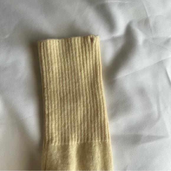 Garnet Hill Women’s Ivory‎ Cashmere/Silk Split Back Knit Cardigan Sweater Sz S - Picture 11 of 12